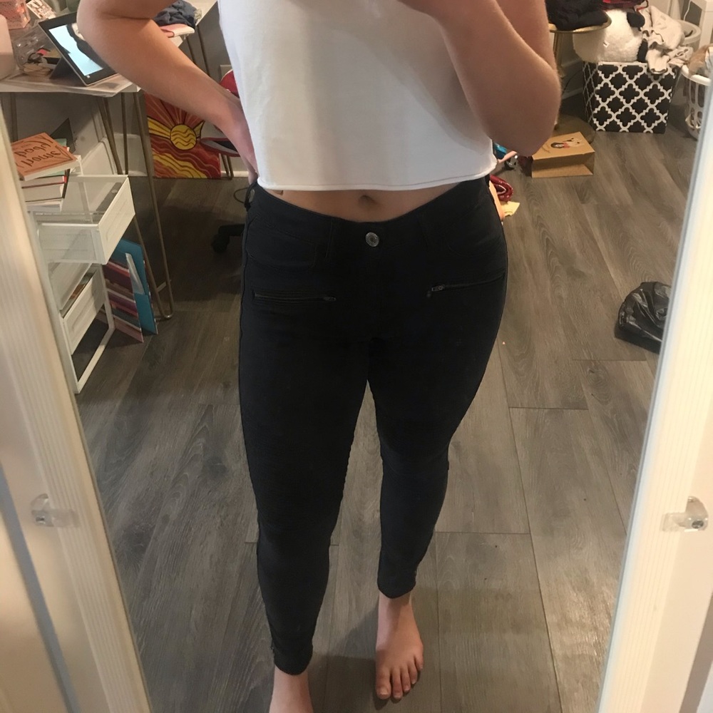 American Eagle black high rise Moto jeggings